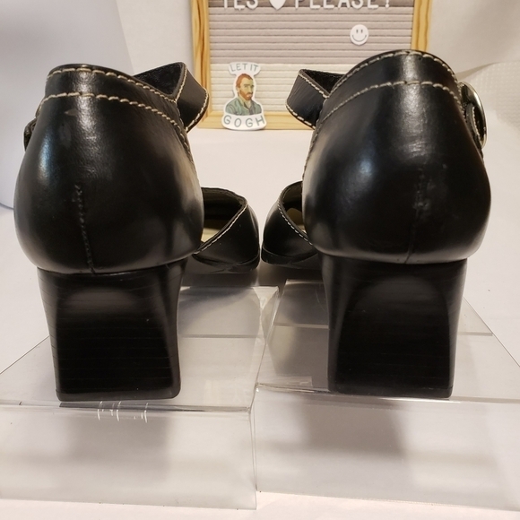 Connie Whisper Blocky Heels Vintage 8M - Picture 6 of 13